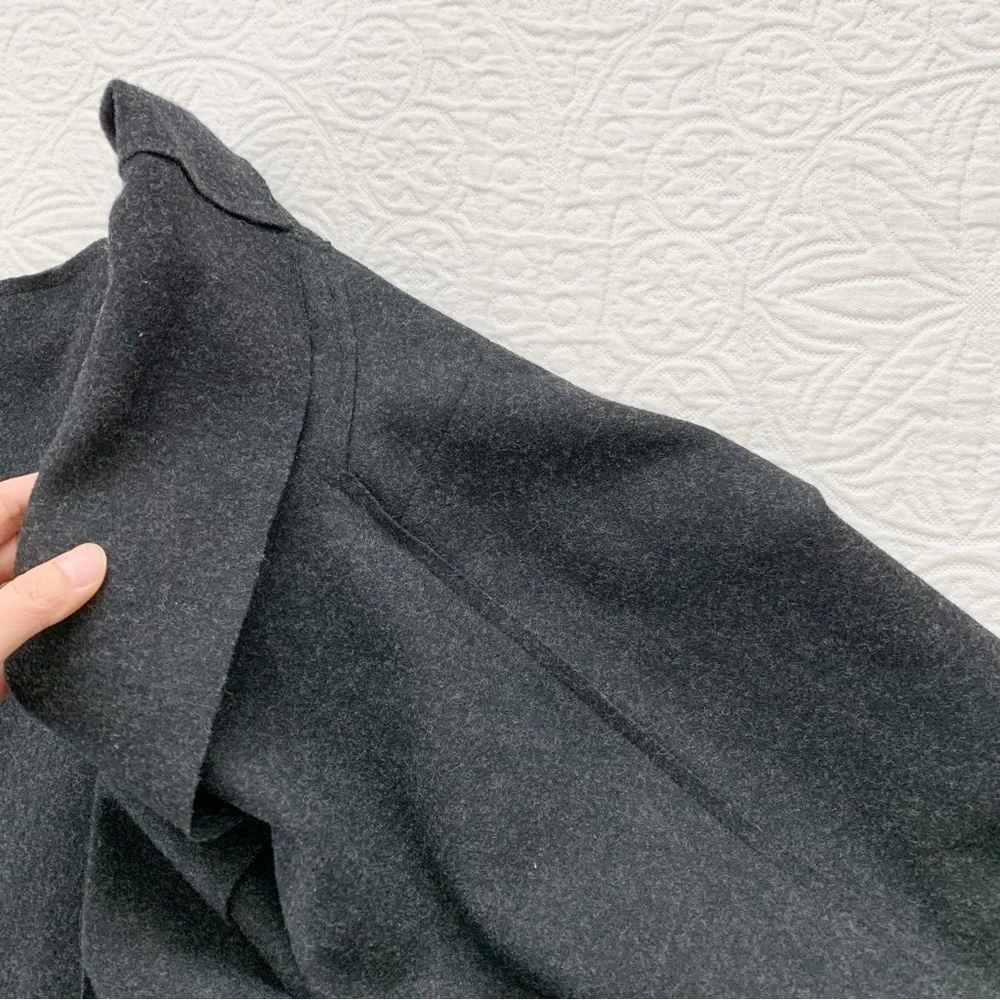 Eileen Fisher excellent loads